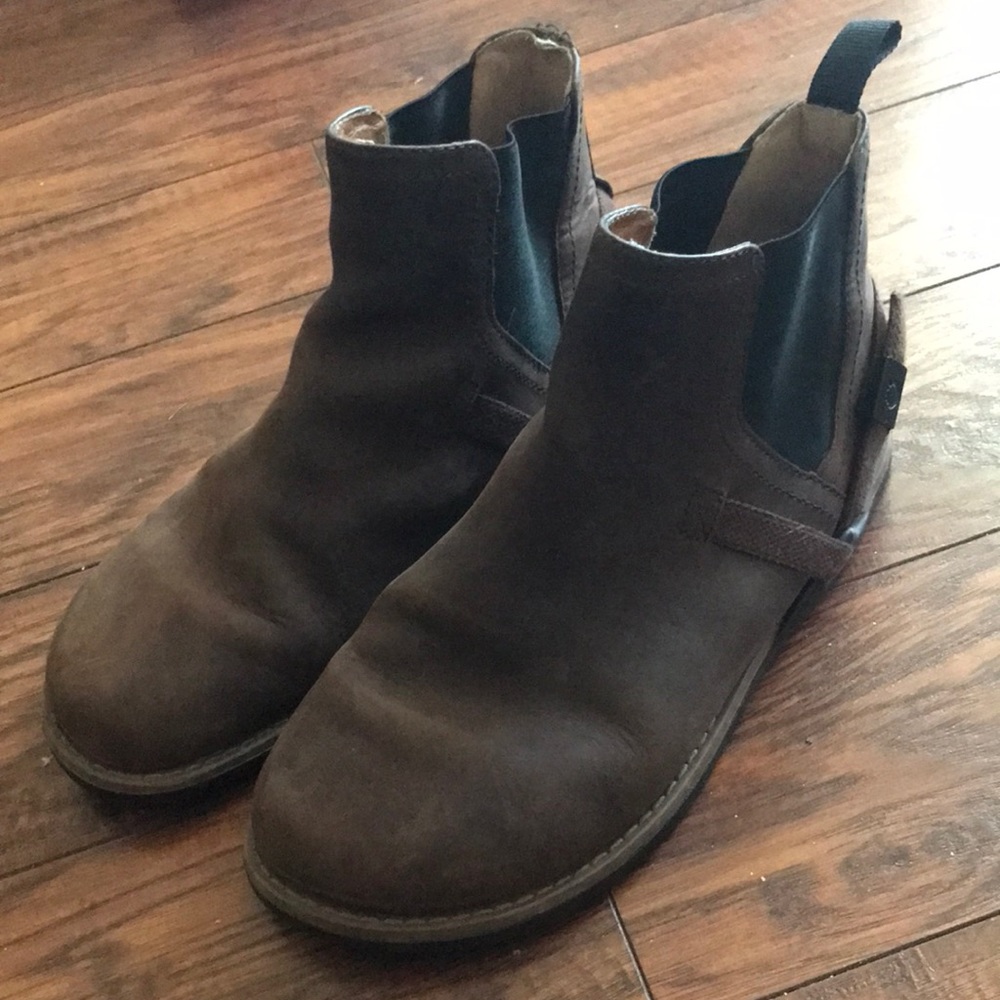 Xero Melbourne brown leather barefoot booties